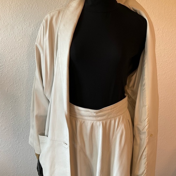 VERY RARE.SKIBOL by Canavesa  SWITZERLAND. Buttery white Italian leather suit. - Picture 10 of 16